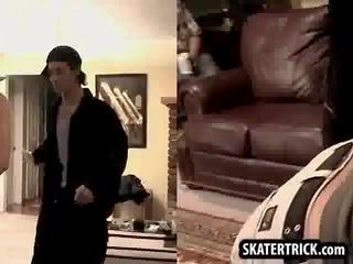 Skater hunk has his ass slapped